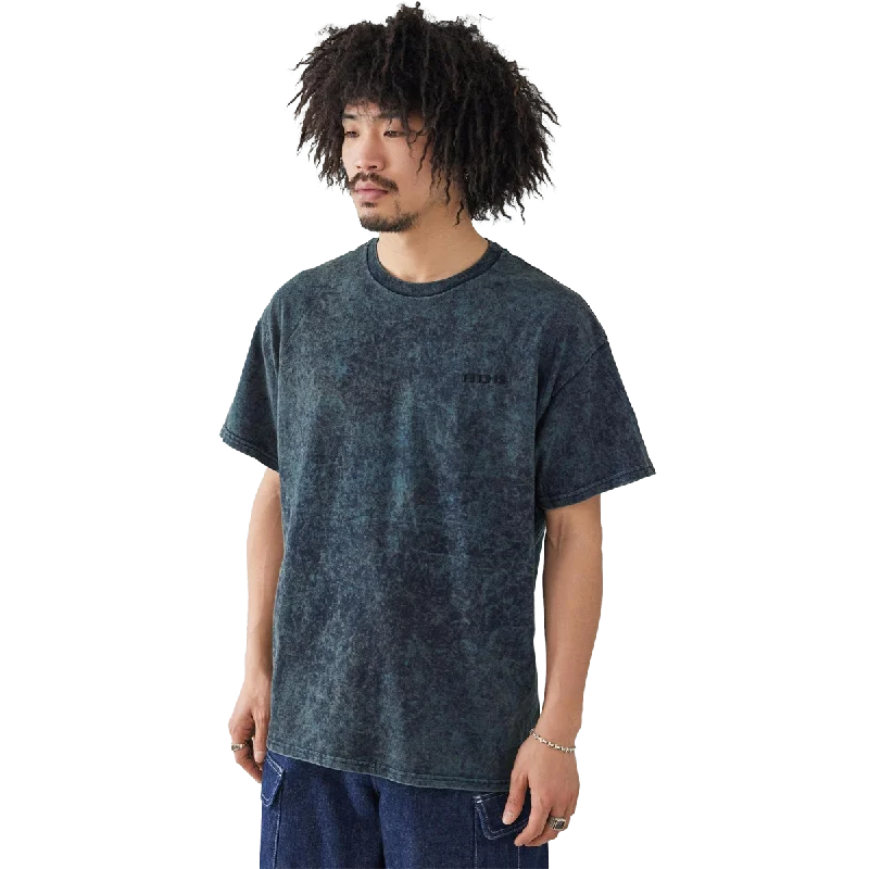 Men's Shirts with Contrast CollarsMen's Acid Wash Tee