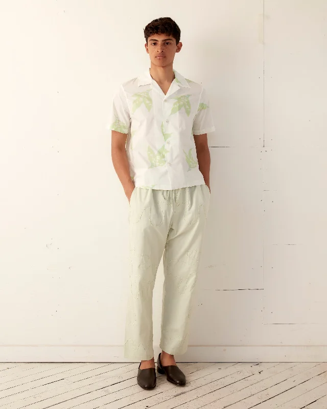 Men's Bamboo Fiber Shirts for Softness and BreathabilityLily of the Valley Short Sleeve Shirt Men's Bamboo Fiber Shirts for Softness and BreathabilityLily of the Valley Short Sleeve Shirt