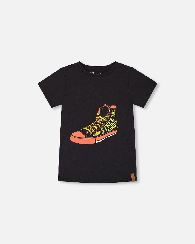 Men's Shirts with Hidden PocketsOrganic Cotton Graphic Tee Black And Red Shoe