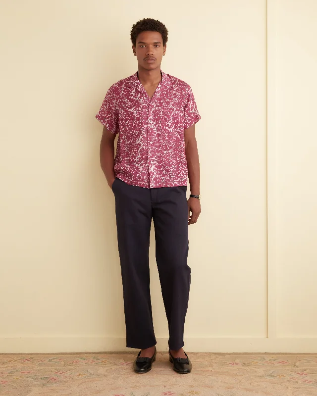 Men's Bold-Color Shirts for a Statement PieceHibiscus Spray Short Sleeve Shirt