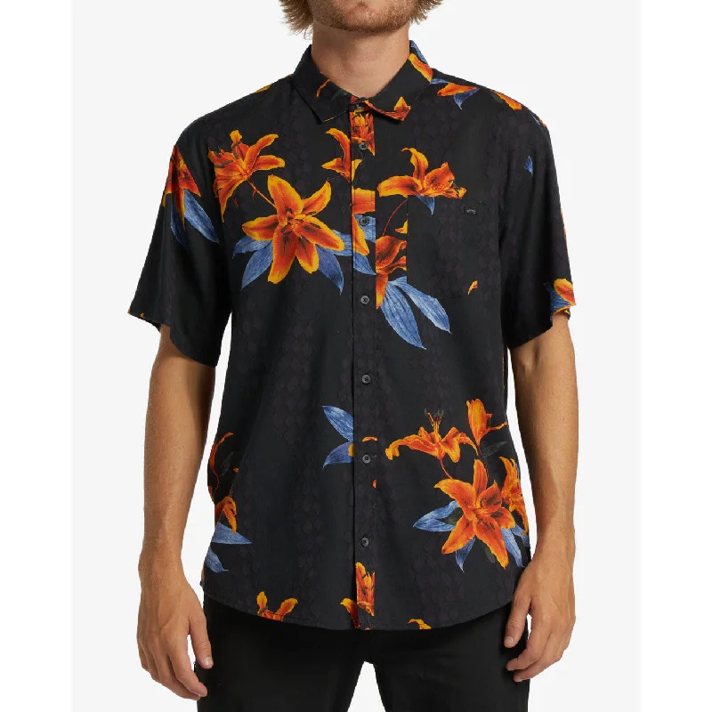 Men's Tennis Shirts for Court ComfortBillabong Sundays Short Sleeve Shirt