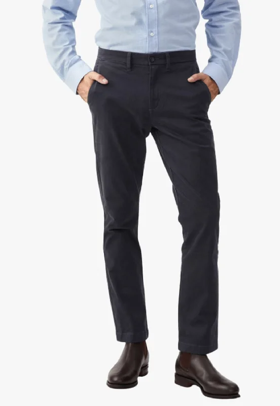 Baggy Men's JeansR.M. Williams Mens Stirling Chinos