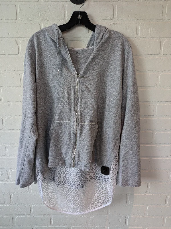 Men's Hoodies with Pass-Through PocketsSweatshirt Hoodie By Calvin Klein In Grey & White, Size: 1x Men's Hoodies with Pass-Through PocketsSweatshirt Hoodie By Calvin Klein In Grey & White, Size: 1x