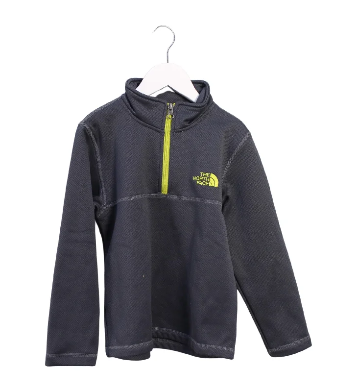 Men's Sweaters with Asymmetrical HemlinesThe North Face Sweatshirt 6T