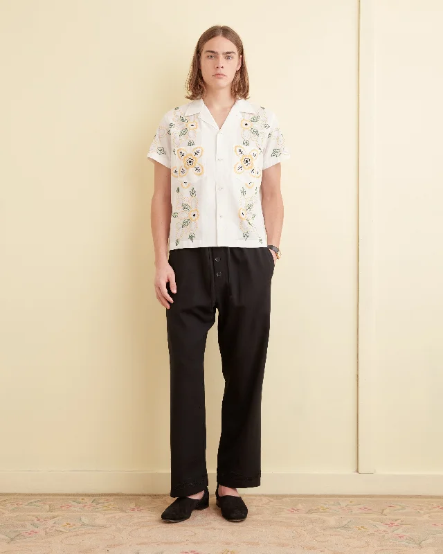 Men's Timeless Dress Shirts for Enduring StyleEmbroidered Buttercup Short Sleeve Shirt Men's Timeless Dress Shirts for Enduring StyleEmbroidered Buttercup Short Sleeve Shirt