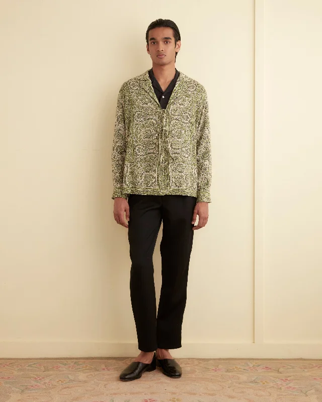 Men's V-Neck T-Shirts for a Flattering ShapePaisley Tie Long Sleeve Shirt