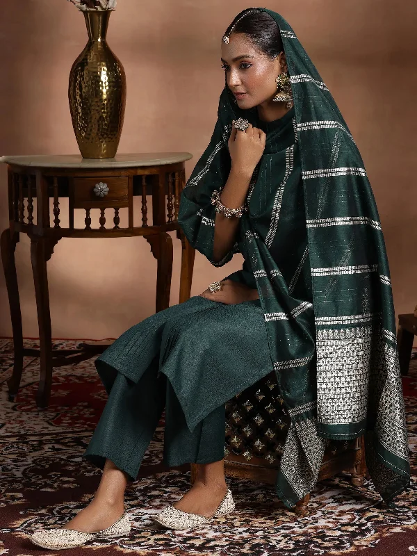 Green Solid Cotton Blend Straight Suit With Dupatta