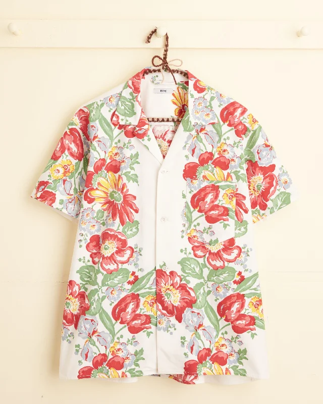 Men's Moisture-Wicking Shirts for All-Day ComfortCardinal Flower Short Sleeve Shirt Men's Moisture-Wicking Shirts for All-Day ComfortCardinal Flower Short Sleeve Shirt