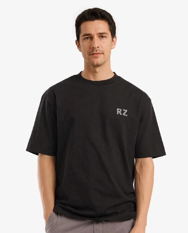 Lightweight Men's Linen ShirtsRare Rabbit Men Cade Black Short Sleeve Crew Neck Oversized Fit Typography Print T-Shirt